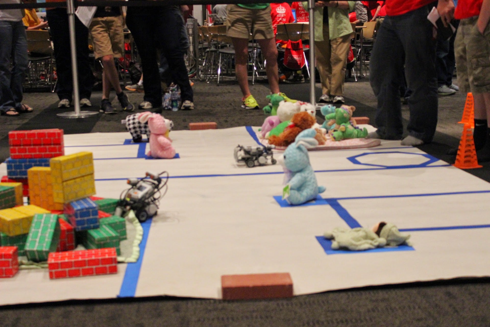 UA to Host Robotics Competition