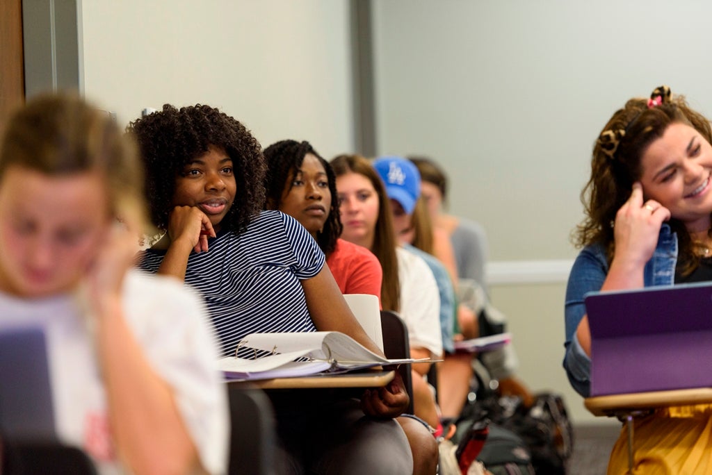 UA’s Record Enrollment Bolstered by Talented Freshmen