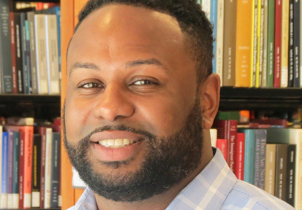 Guest Lecturer to Discuss Teen Violence, Social Media