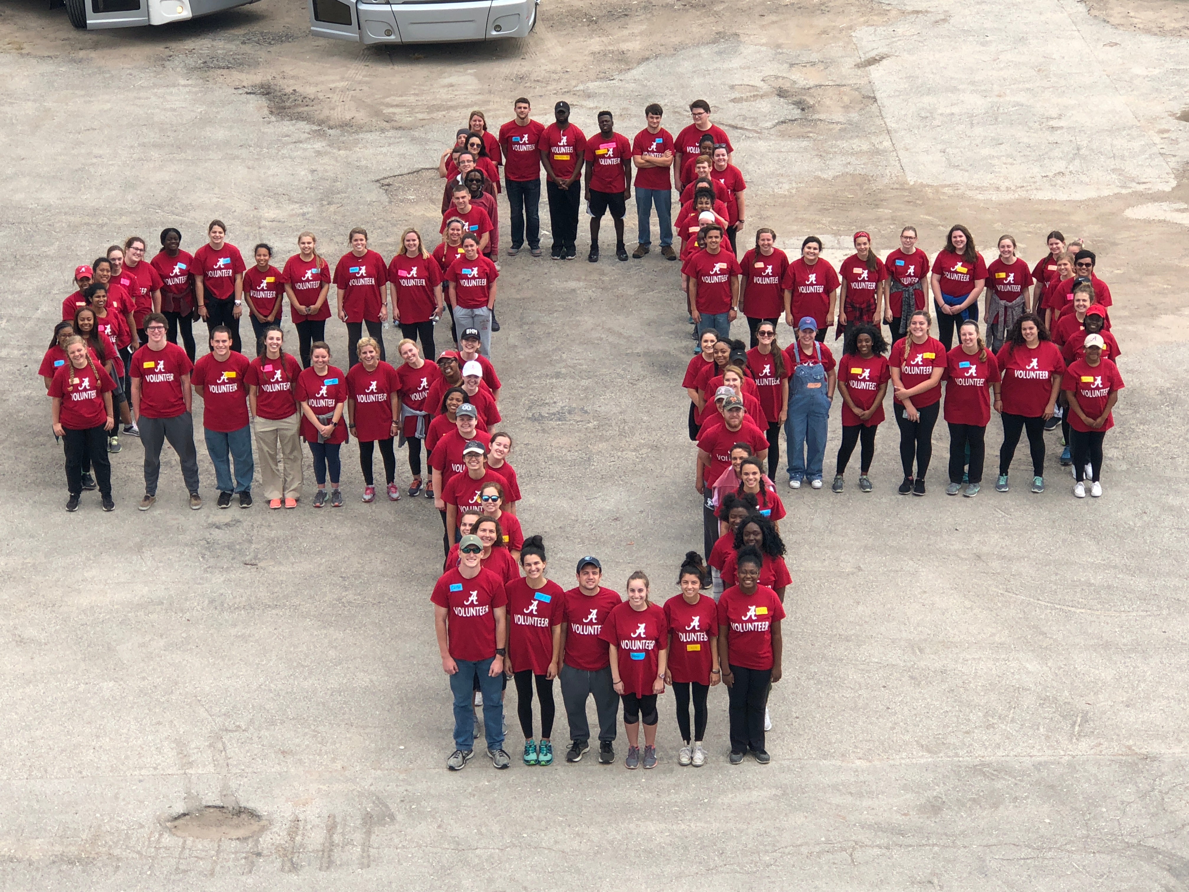 Go Bama! Go Beyond! Students Share Volunteer Experiences