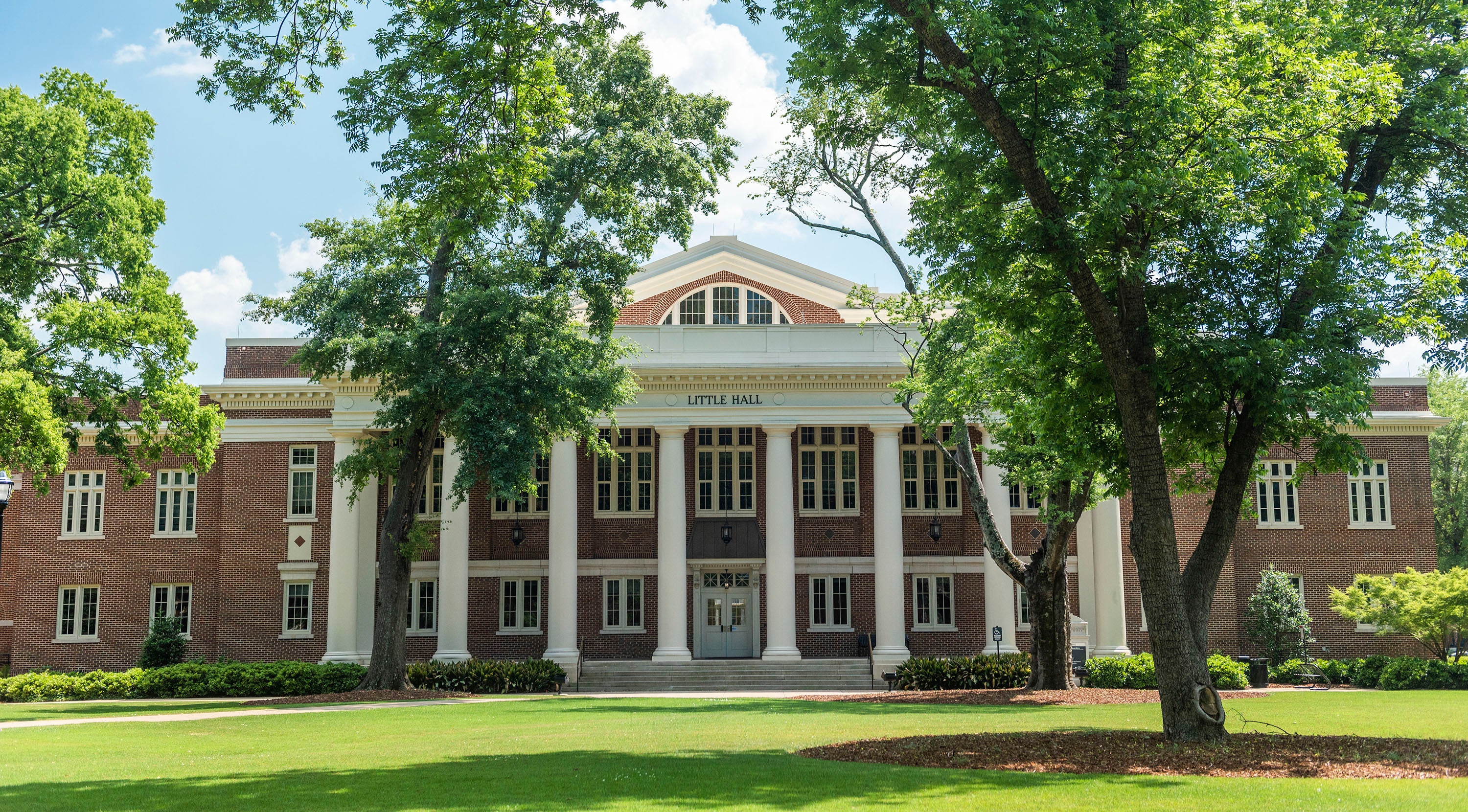 Late Social Work Professor Named to Social Work Hall of Fame